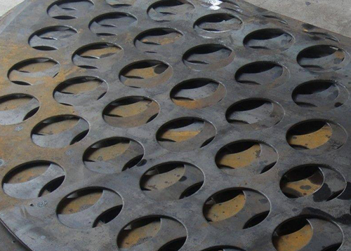 脈沖布袋除塵器內(nèi)部結(jié)構(gòu)特點(diǎn) 脈沖布袋除塵器內(nèi)部結(jié)構(gòu)特點(diǎn)